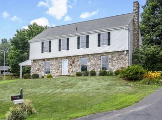 156 Club Manor Rd, Latrobe, PA 15650