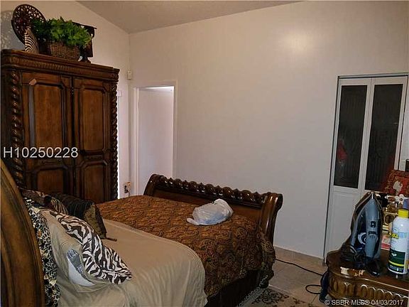 3rd image of 3590 Marlberry Ln