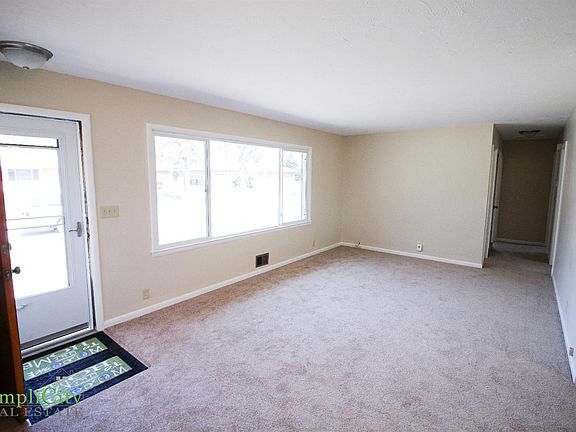 3rd image of 6715 Bethany Park Dr