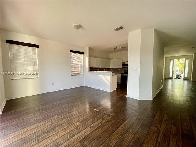 10844 NW 84th St — Photo 18