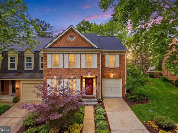 7257 McLean Commons Ln, Mc Lean, VA 22101