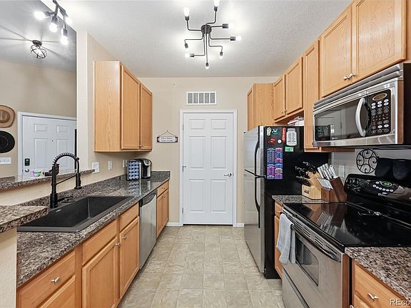 5th image of 17525 Wilde Avenue #306