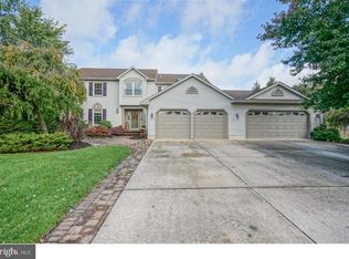 17 Eckert Rd, Hainesport, NJ 08036