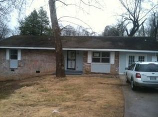 326 Surrey Rd, Knoxville, TN 37915