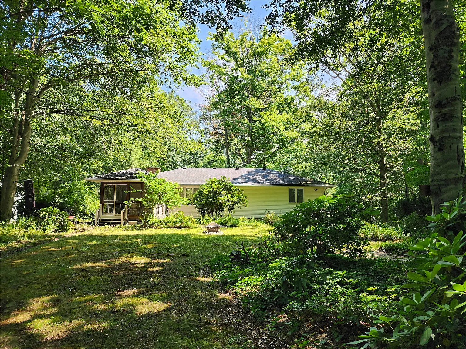 3 bed, 2.0 bath, 1724 sqft, $2,750 — Photo 4