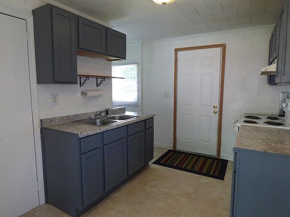 2nd image of 216 Home Ave