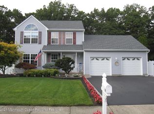 54 Bryce Canyon Rd, Howell, NJ 07731