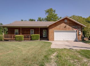 5265 College St, Morrisville, MO 65710