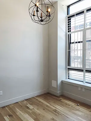 Rented by Manhattan Management LLC | media 58