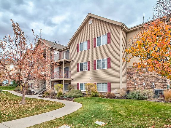 4th image of 1606 W Westbury Way Unit H