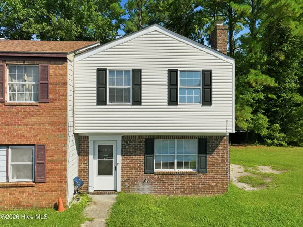400 Myrtlewood Circle, Jacksonville, NC 28546