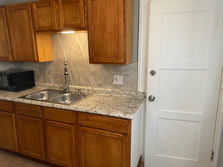 3306 Agnes Ave — Photo 15