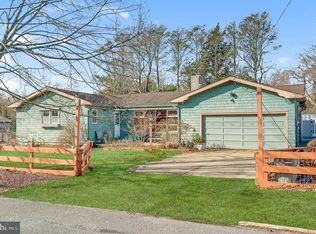 130 Center St, Manahawkin, NJ 08050