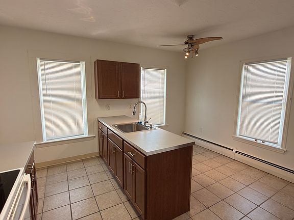 5th image of 29 South St Floor 2