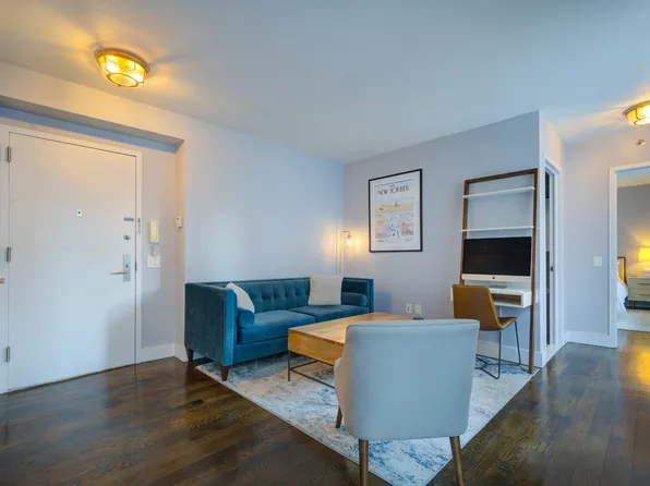 464 West 44th Street image 1 of 11