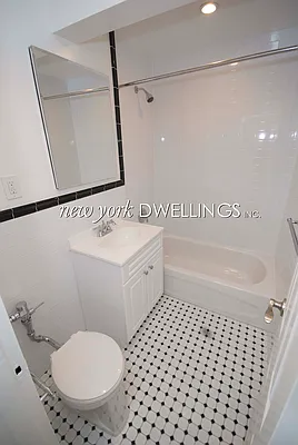 Rented by New York Dwellings LLC | media 11