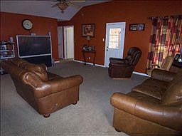 2nd image of 5811 Heards Ln