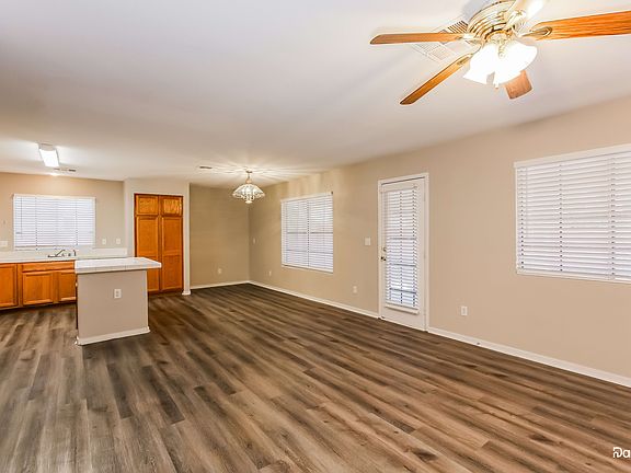 5th image of 5009 Sparkling Sky Ave