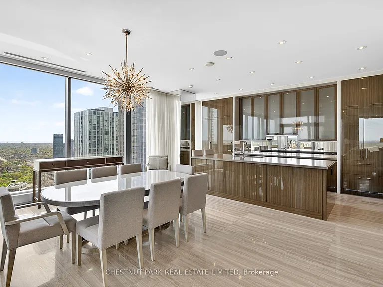 50 Yorkville Ave #4702 — Photo 9