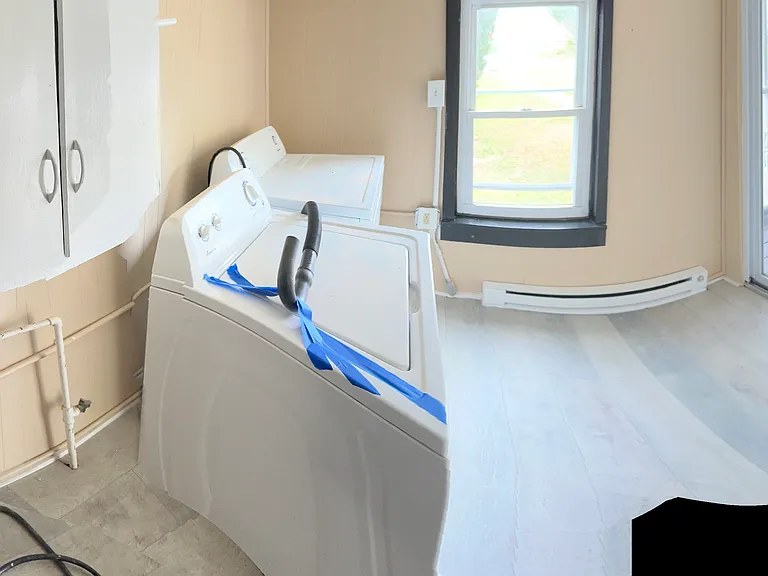 31 W Green St — Photo 19