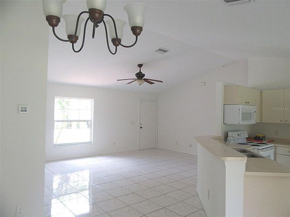 2nd image of 2716 Vogler Ln