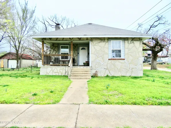 1323 Broadway St, Joplin, MO 64801