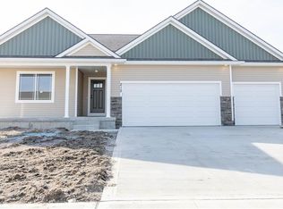 212 NE Madison Ave, Elkhart, IA 50073