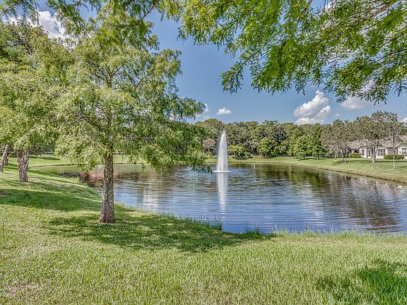 4th image of 9040 Tropical Bend Cir