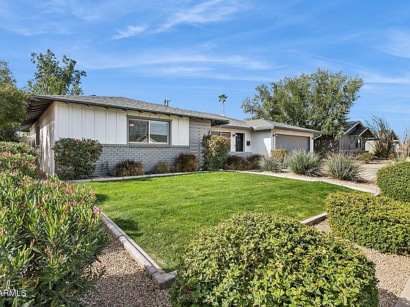 2nd image of 6431 E Sheridan St