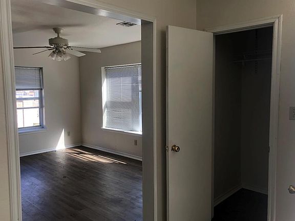 12th image of 1327 Eureka St