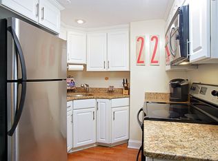 144 Commonwealth Ave APT 10, Boston, MA 02116