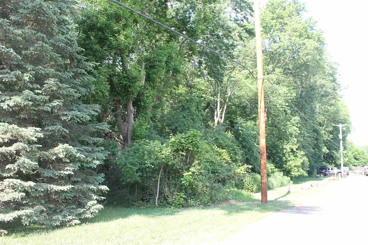 900 Justin Ave photo 1