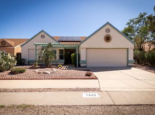 7840 N Roundstone Dr, Tucson, AZ 85741