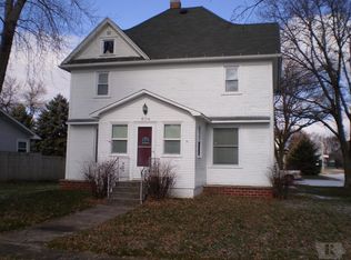 604 Sherman St, Sheffield, IA 50475