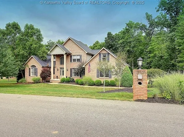 41 Heidi Way, Scott Depot, WV 25560