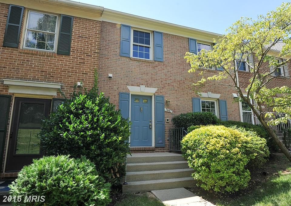 1st image of 7447 Brighouse Ct
