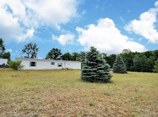 10978 N Waldron Rd, Vestaburg, MI 48891