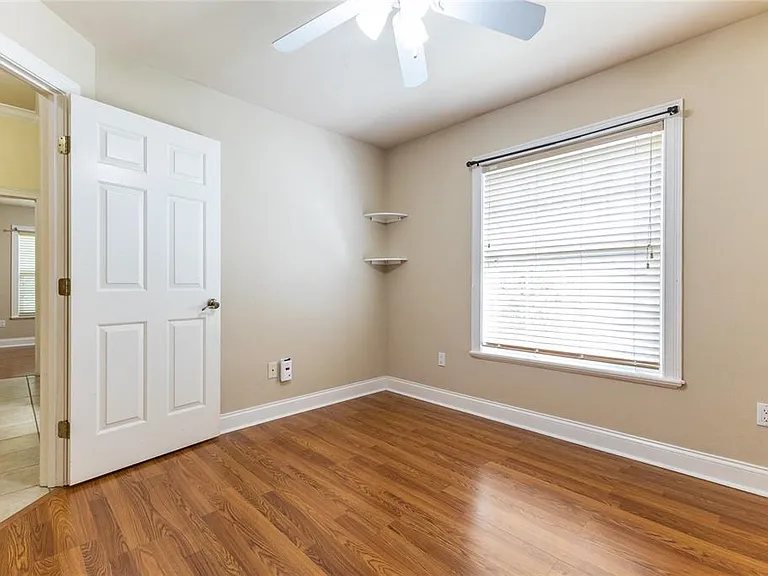 2429 NW 93rd St — Photo 32