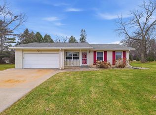 N7446 Beaver Bay Dr, Beaver Dam, WI 53916