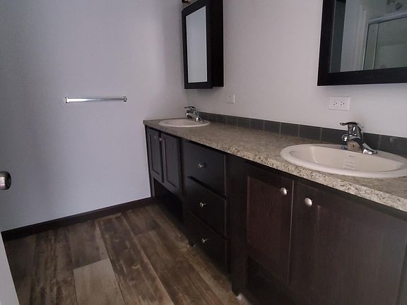 3rd image of 14546 Mercury Dr #620
