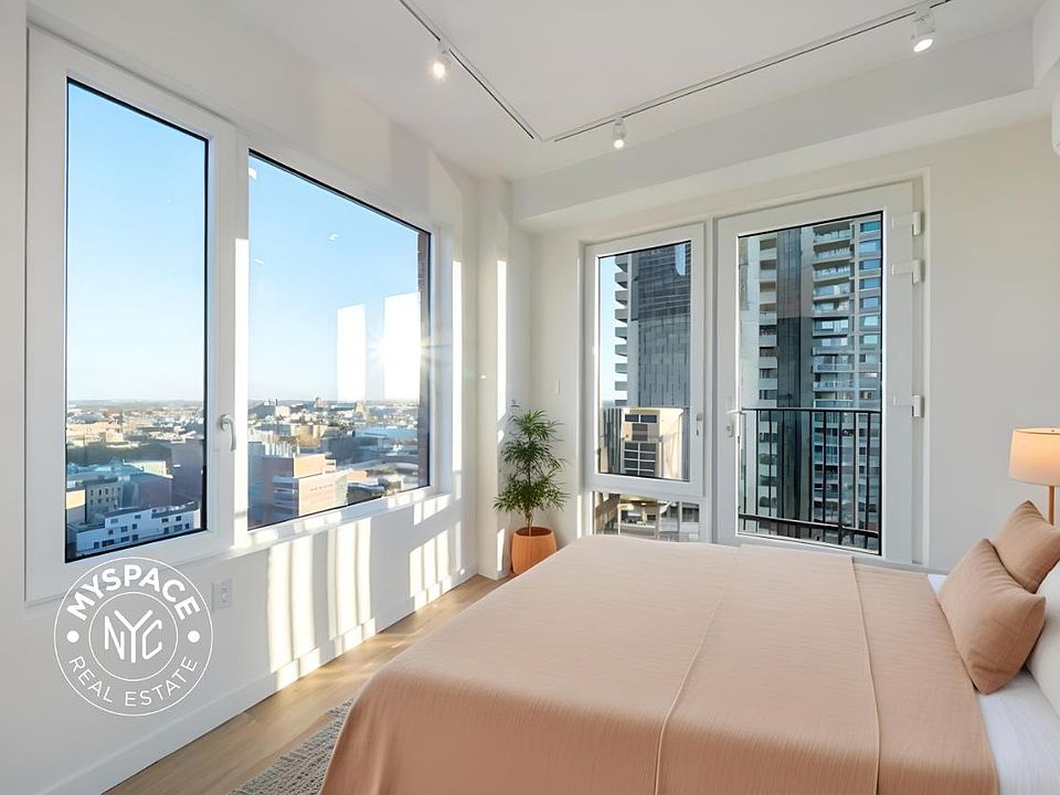 1st image of 931 Carroll St #505