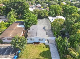 5625 Taylor St, Hollywood, FL 33021