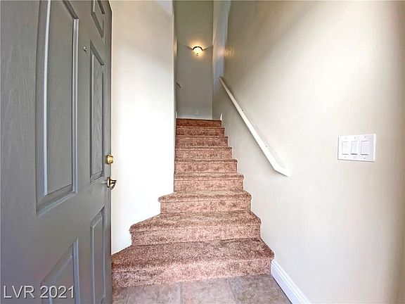 5th image of 6749 Lookout Lodge Ln Unit 1