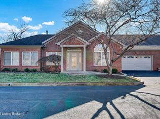 10614 Savoy Ct, Louisville, KY 40223