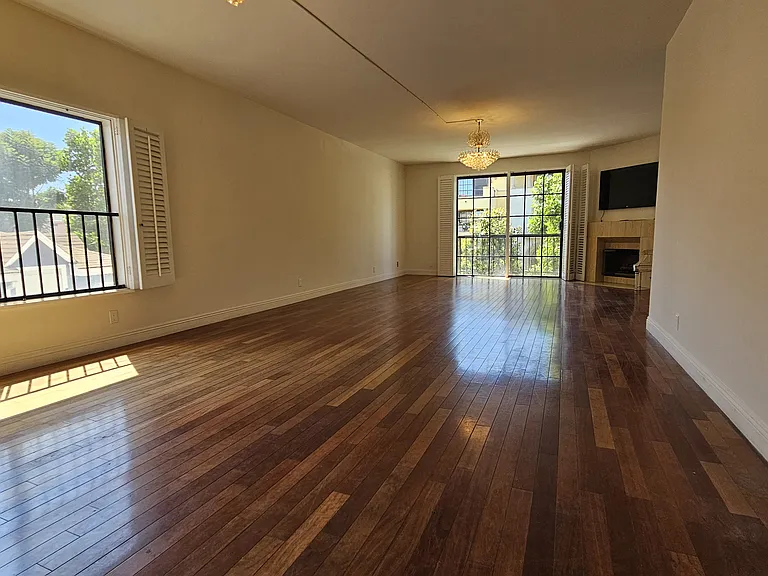 10620 Eastborne Ave #202 — Photo 3