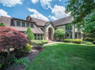 111 Farmview Pl, Venetia, PA 15367