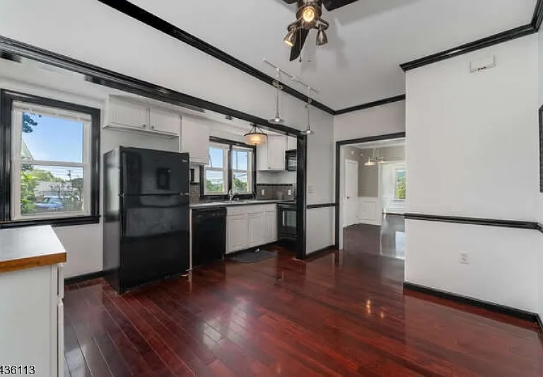 910 Belvidere Rd — Photo 3
