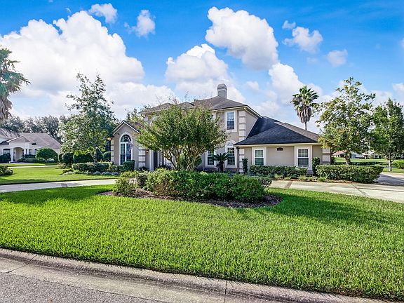 3rd image of 12554 Turnberry Dr