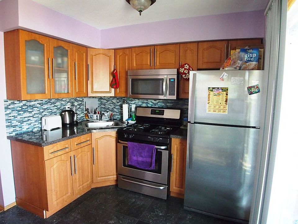 1st image of 599 Lincoln Ave
