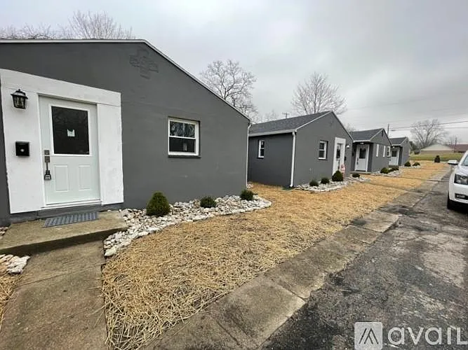 1 bed, 1.0 bath, 750 sqft, $895 — Photo 1